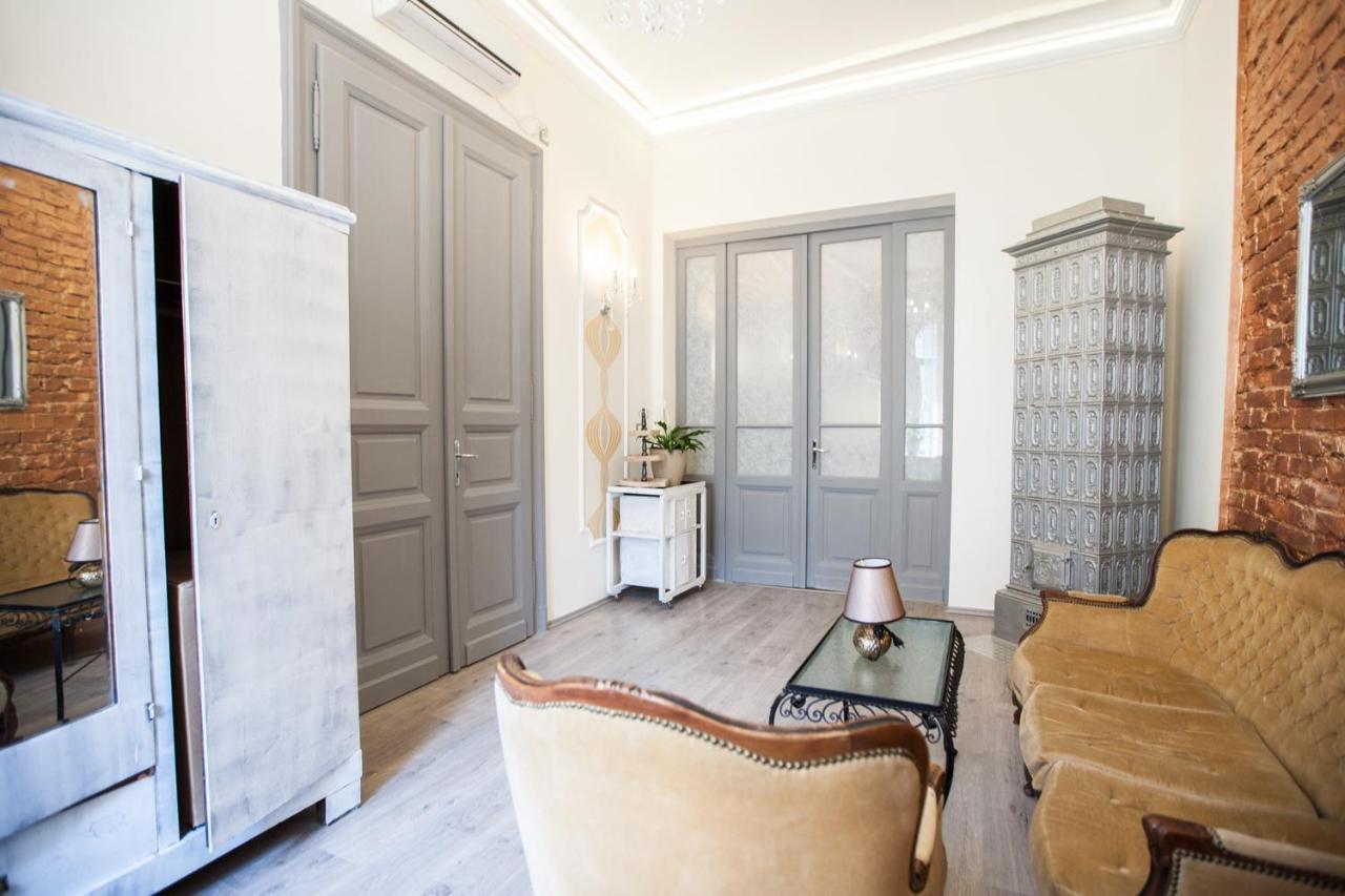 N42 By Small Home Budapest Exterior photo