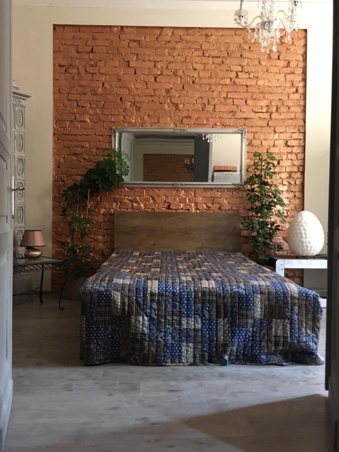 N42 By Small Home Budapest Exterior photo